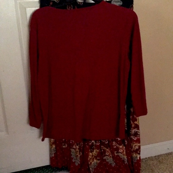 3/$18 Vintage Skirt Set🇺🇸 - Picture 3 of 5